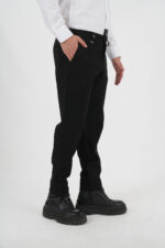 schwarze Jogger Chino Hose Seitenansicht Pantello