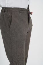 braune Jogger Chino Hose Pantello
